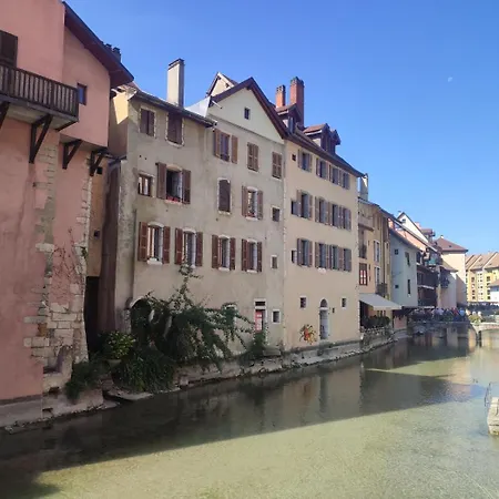 Accommodatie bij particulieren Atypique 2 Pers 200m Du Saint-Jorioz